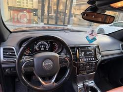 جیپ گراند شیرۆکی